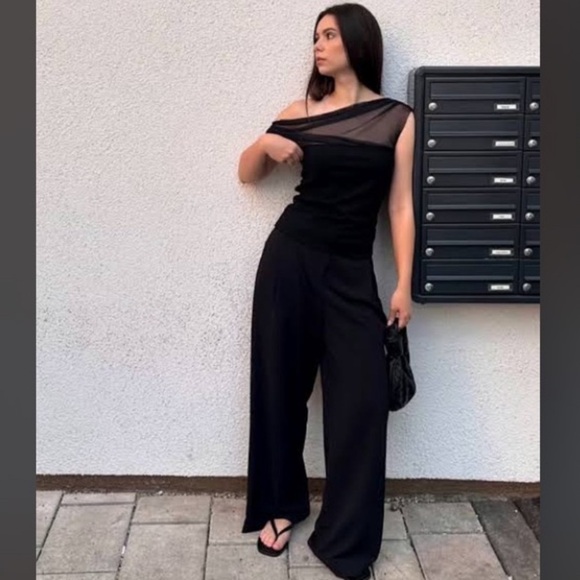 Marcella NYC Cabrini Top European Ponte & Mesh Drape Top Medium - Picture 6 of 16